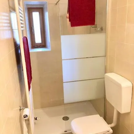 La Casa Gialla